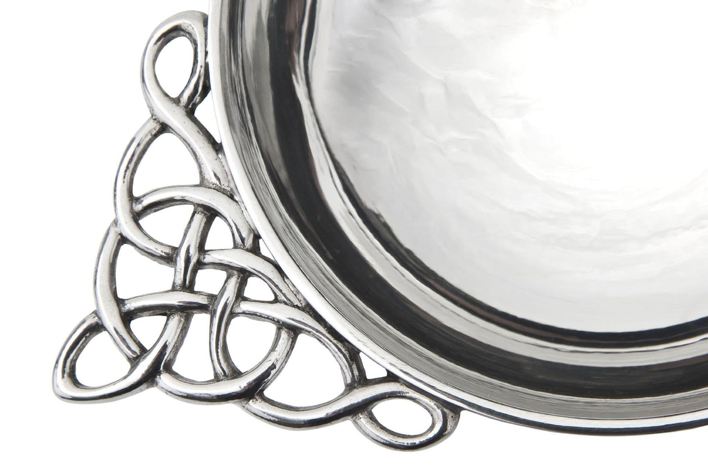 Plain Quaich Bowl with Celtic Knot Handle